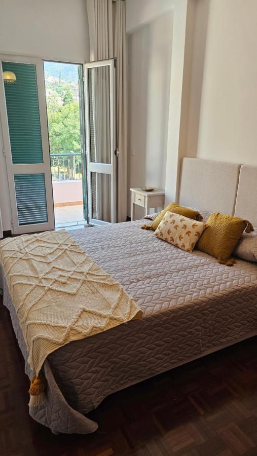 Garden And Seaview Apartment - Free Parking Funchal  Buitenkant foto