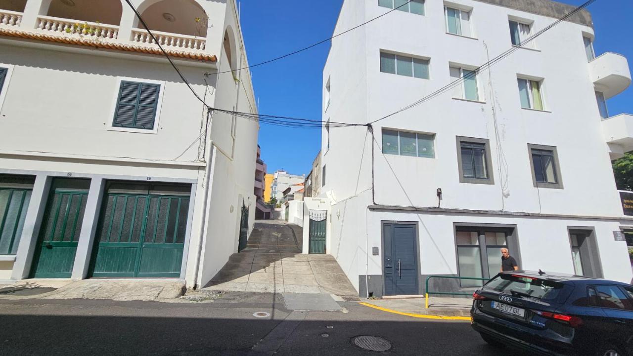Garden And Seaview Apartment - Free Parking Funchal  Buitenkant foto
