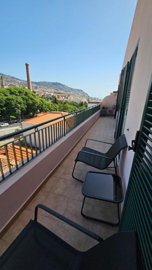 Garden And Seaview Apartment - Free Parking Funchal  Buitenkant foto